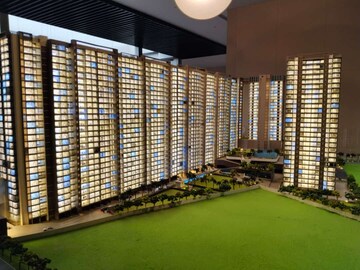 Master Plan in 2 BHK Apartment at Majestique Evolvus, Kharadi – for Sale