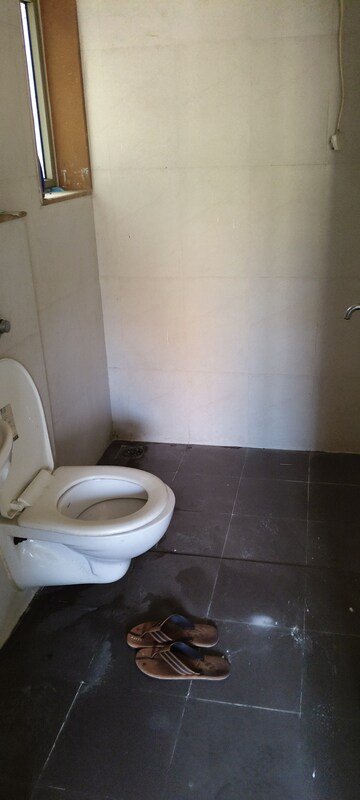 Bathroom in 1.5 BHK Apartment at Lodha Casa Rio, Dombivli East – for Rent