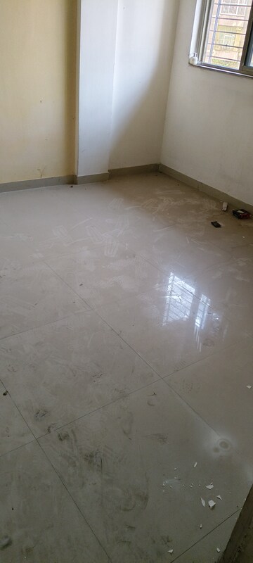 Room in 1.5 BHK Apartment at Lodha Casa Rio, Dombivli East – for Rent