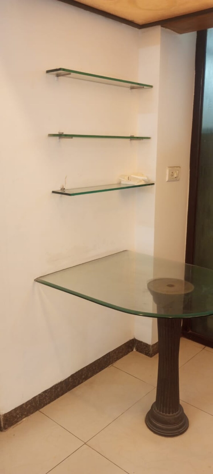 undefined, meera-tower 2 Bedroom 700 Sq.Ft. Apartment In Andheri West Mumbai 8007543