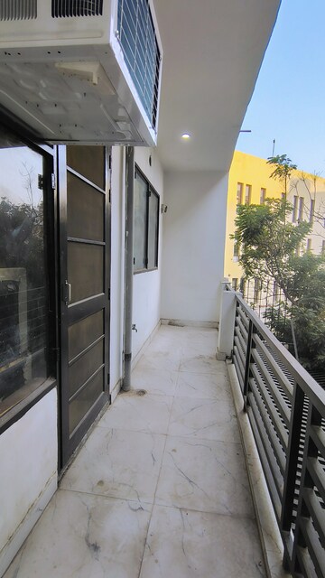 Balcony in 2 BHK Builder Floor at Hong Kong Bazaar, Sector 57 – for Rent