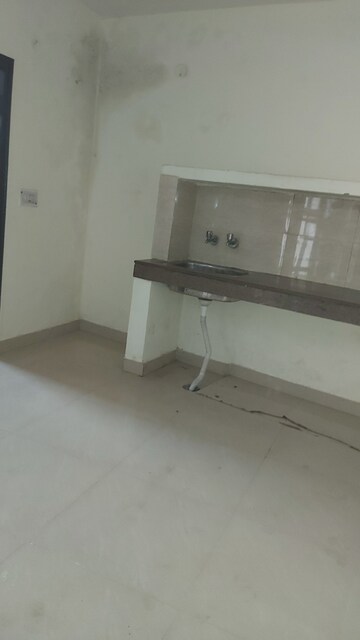 Furnished Amenities in 1 RK Builder Floor at Mayur Vihar – for Rent