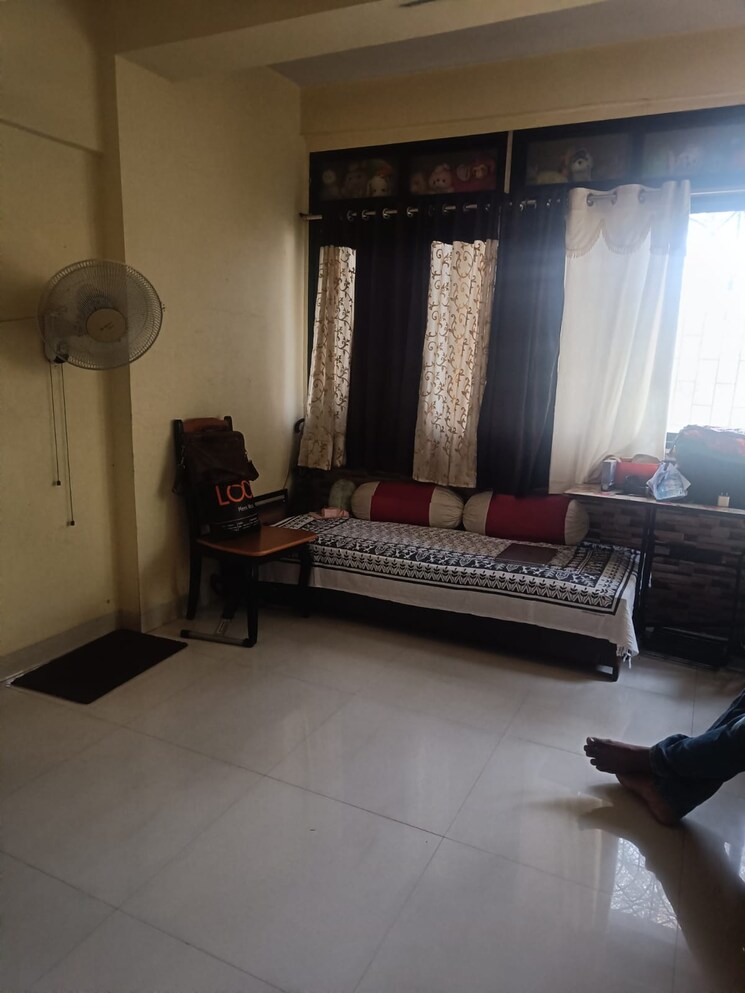 Living Room, vrindavan-chs-thane-west 1 Bedroom 465 Sq.Ft. Apartment In Vrindavan Society Thane 8007578