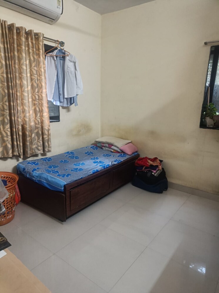 Bedroom, vrindavan-chs-thane-west 1 Bedroom 465 Sq.Ft. Apartment In Vrindavan Society Thane 8007578