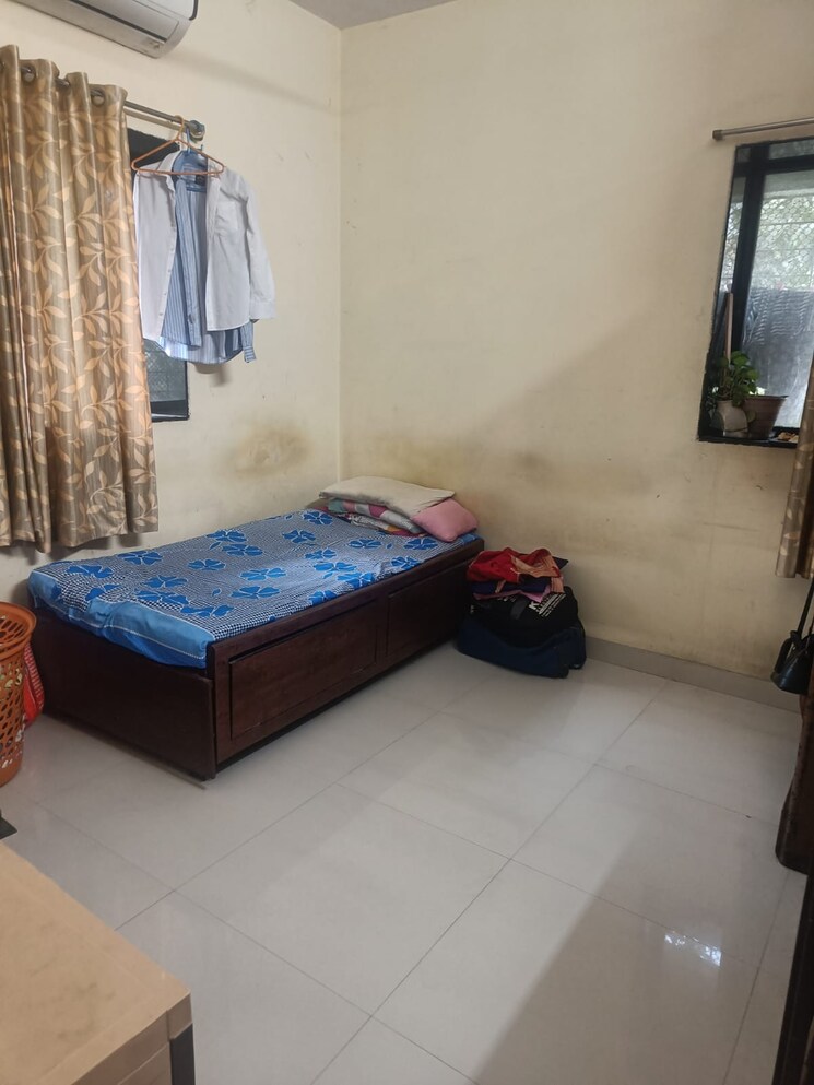 Bedroom, vrindavan-chs-thane-west 1 Bedroom 465 Sq.Ft. Apartment In Vrindavan Society Thane 8007578