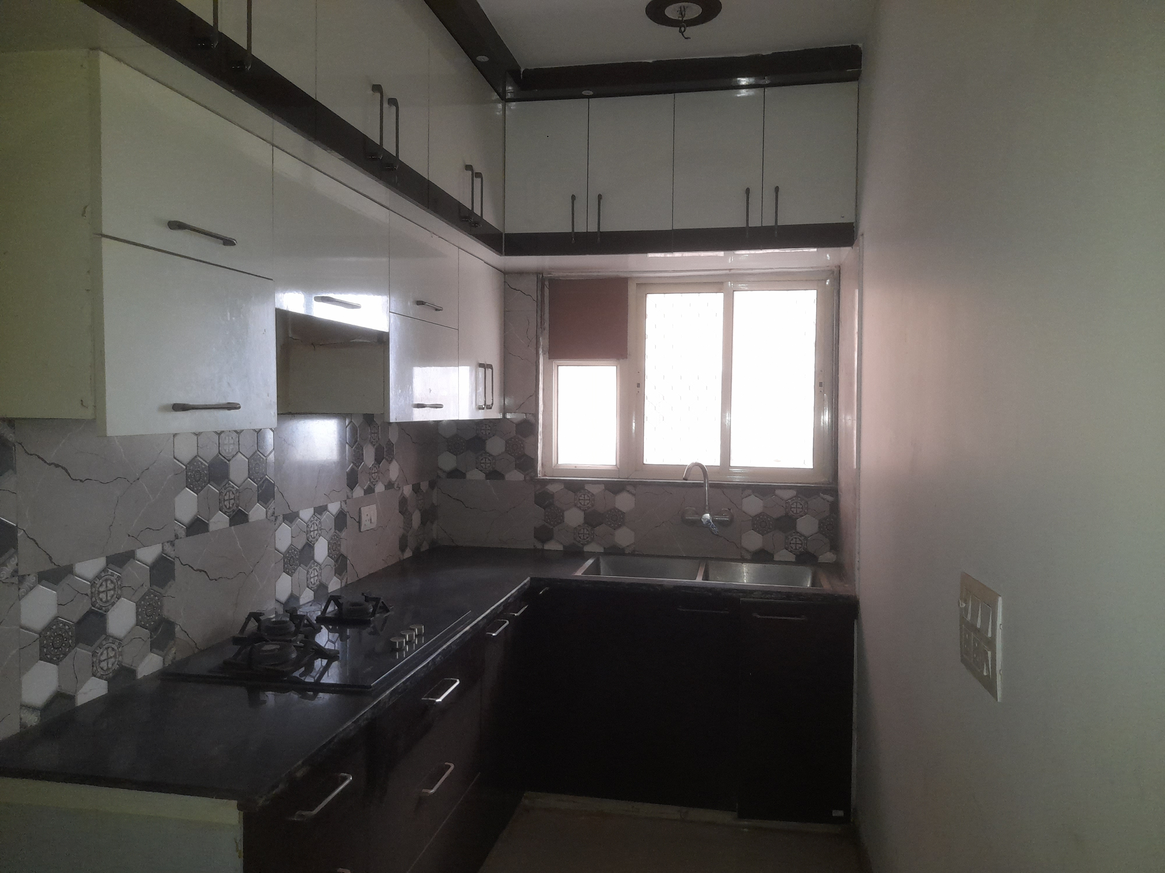 Resale 3 Bedroom 647 Sq.ft. Apartment In Adore Happy Homes Grand 