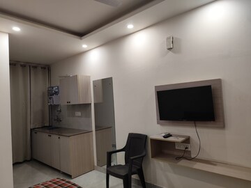 Master Bedroom in 1 RK Builder Floor at Sector 38 – for Rent