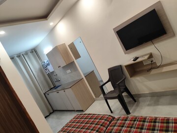 Master Bedroom in 1 RK Builder Floor at Sector 38 – for Rent