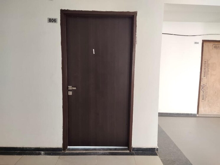 Other, dev-atelier Commercial Office Space 877 Sq.Ft. In Prahlad Nagar Ahmedabad 8007577