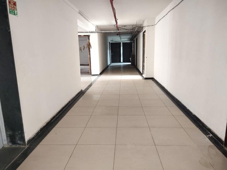 undefined, dev-atelier Commercial Office Space 877 Sq.Ft. In Prahlad Nagar Ahmedabad 8007577