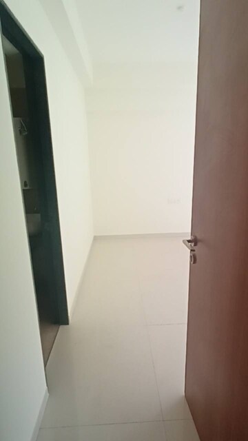 Furnished Amenities in 4 BHK Apartment at Lodha New Cuffe Parade, Wadala – for Sale