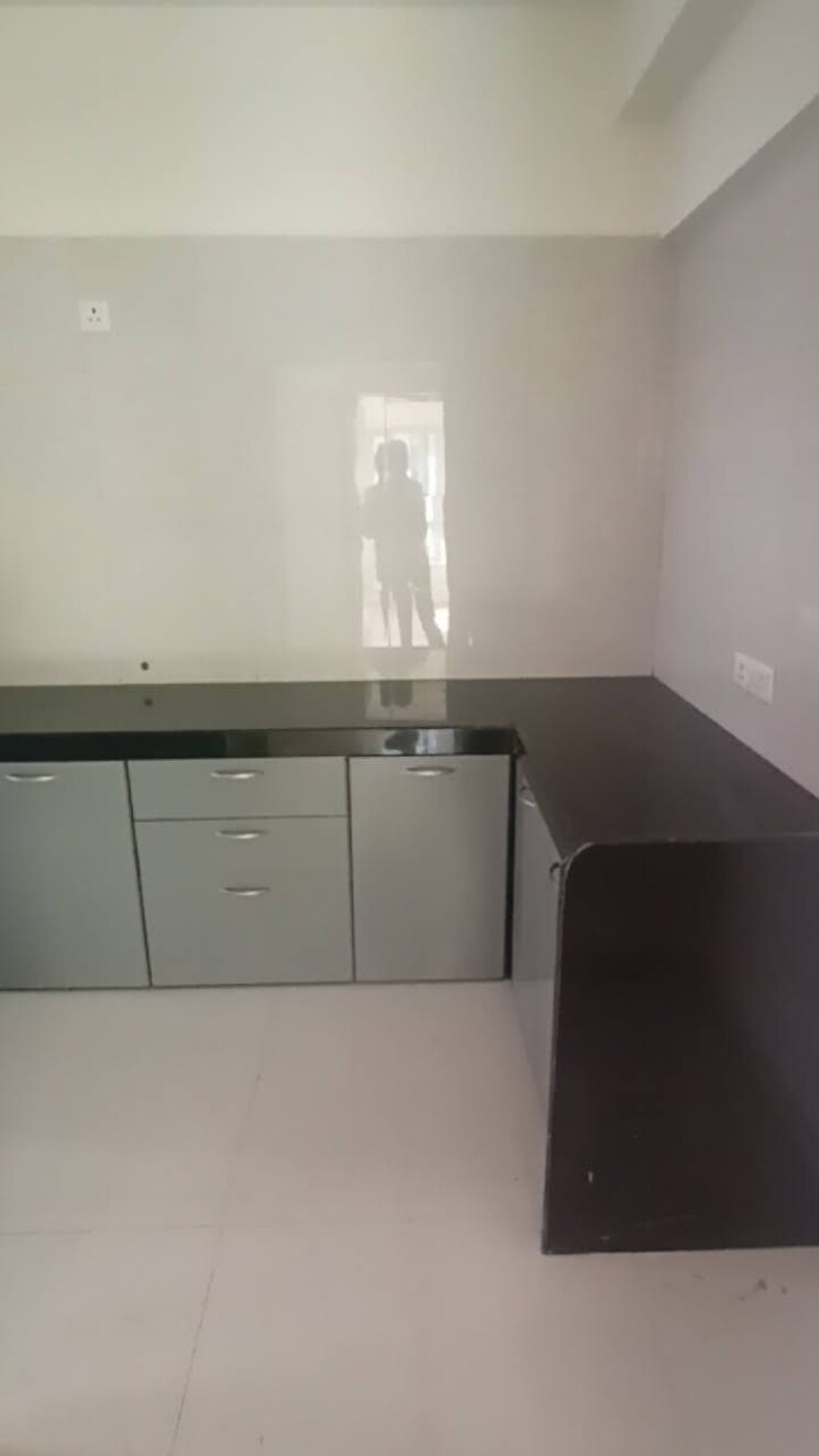 Kitchen, lodha-new-cuffe-parade 4 Bedroom 2005 Sq.Ft. Apartment In Wadala Mumbai 8007607