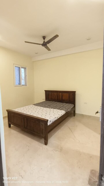 Master Bedroom in 2 BHK Builder Floor at Sector 46 – for Rent