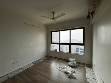 Room in 3 BHK Apartment at L&T Emerald Isle, Powai – for Rent