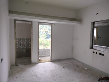 Room in 2 BHK Builder Floor at Kolapakkam – for Sale