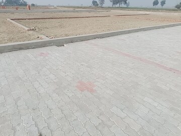  Plot – Exterior View View at Perunduari - for Sale