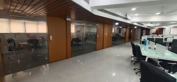   Office Space in IT/SEZ at Makarba – for Rent