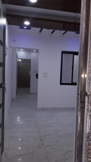 1.5 BHK Apartment For Sale in Paschim Vihar