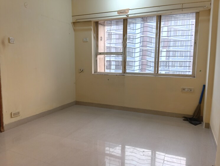 Room, agarwal-trinity-towers 1 Bedroom 400 Sq.Ft. Apartment In Malad West Mumbai 8007696