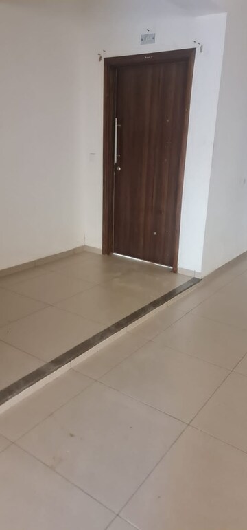 Room in 2 BHK Apartment at Shree Sadan Vasna, Vasna – for Rent