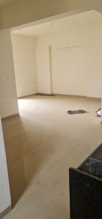 Room in 2 BHK Apartment at Shree Sadan Vasna, Vasna – for Rent