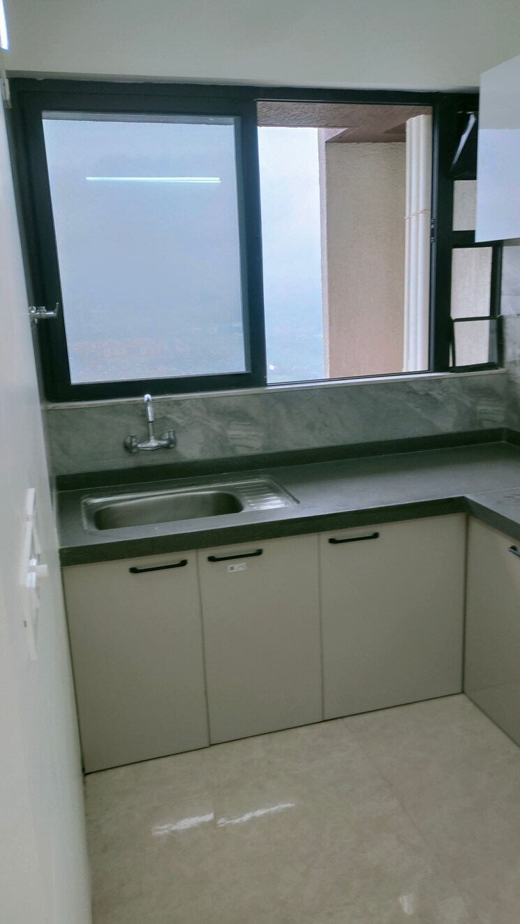 Kitchen, dosti-eastern-bay 2 Bedroom 686 Sq.Ft. Apartment In Wadala Mumbai 8007747