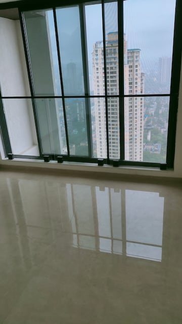 2 BHK Apartment For Rent in Dosti Eastern Bay, Wadala