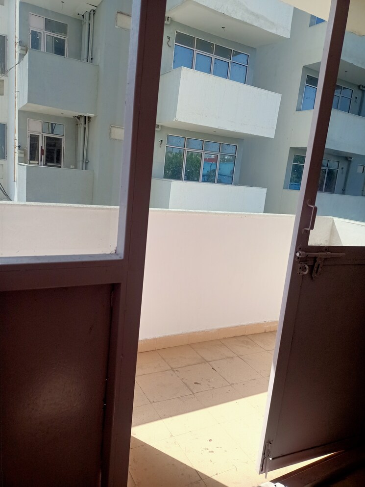 undefined, sarvome-shree-homes 3 Bedroom 745 Sq.Ft. Apartment In Sector 45 Faridabad 8007820