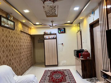 Bedroom in 4 BHK Apartment at Hiranandani Gardens, Powai – for Sale