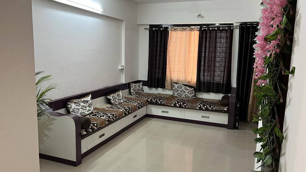 2 BHK Apartment For Sale in Realtech Heights