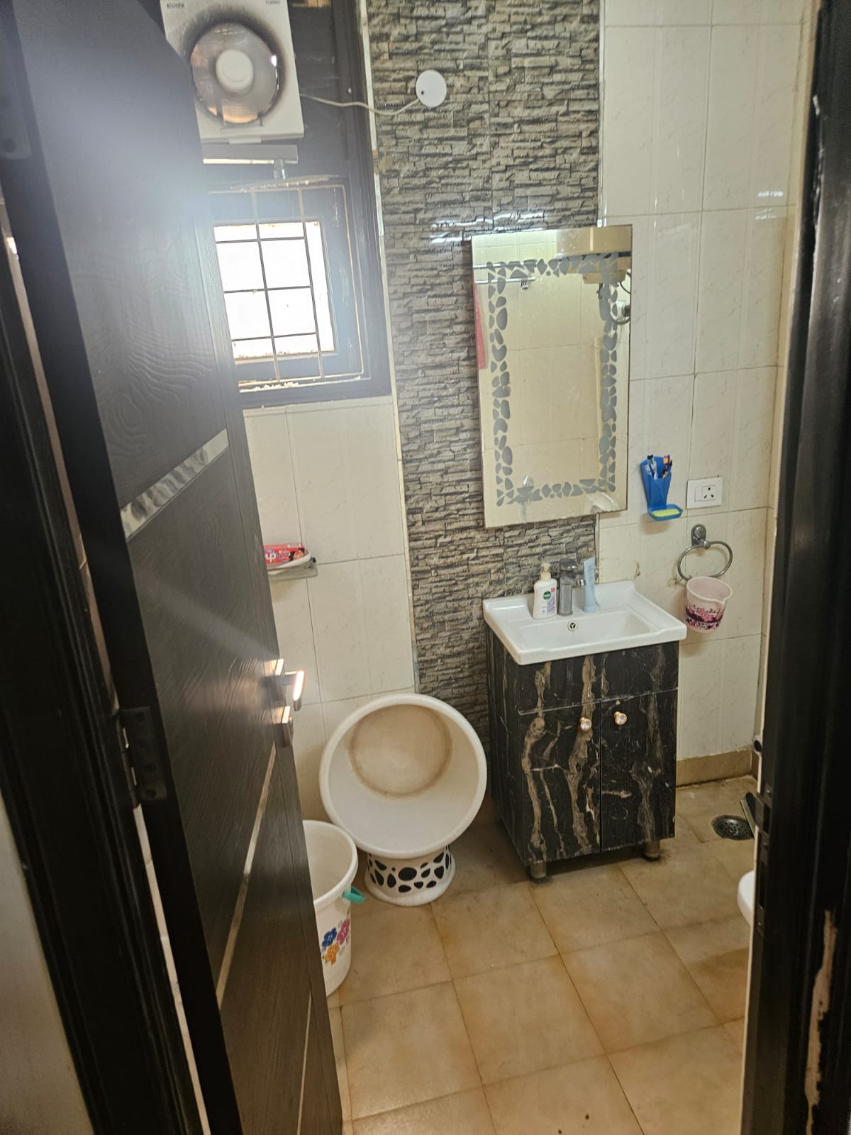 4 BHK + Pooja Room Builder Floor For Sale in Gautam Nagar