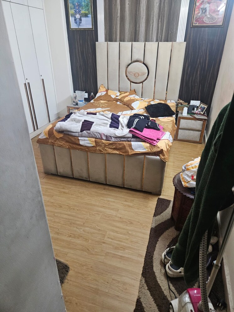 Bedroom, gautam nagar 4 Bedroom 1900 Sq.Ft. Builder Floor In Gautam Nagar Delhi 8007925