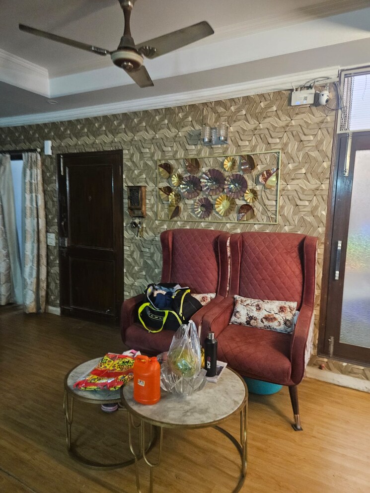 Living Room, gautam nagar 4 Bedroom 1900 Sq.Ft. Builder Floor In Gautam Nagar Delhi 8007925