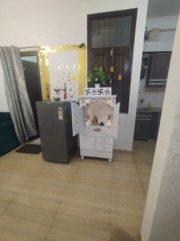Team Area in 2 BHK Builder Floor at Shakti Khand Iii – for Rent