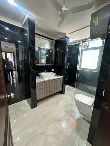 Bathroom in 4 BHK Apartment at Anand Niketan – for Rent