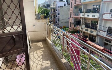 2 BHK Builder Floor For Rent in Niti Khand I