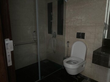 Bathroom in 3 BHK Apartment at Lokhandwala Minerva Mahalaxmi, Mahalaxmi – for Rent