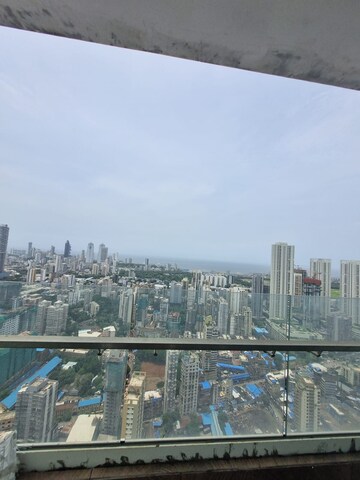 Master Bedroom in 3 BHK Apartment at Indiabulls Sky, Lower Parel – for Rent