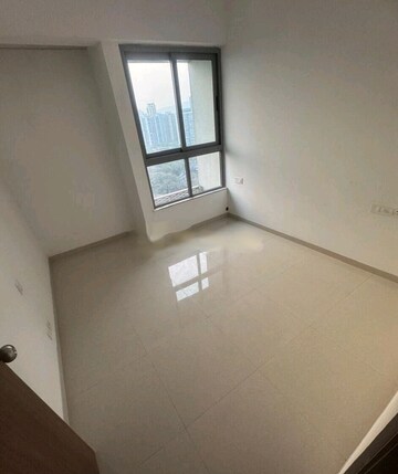 Bedroom in 2 BHK Apartment at Kalpataru Immensa, Kolshet Road – for Rent