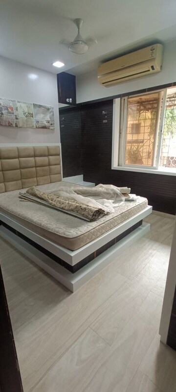 Bedroom in 2 BHK Apartment at Nerul – for Rent