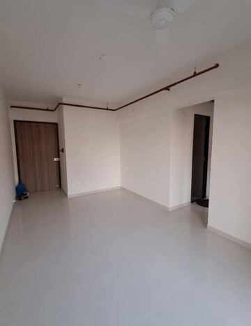 Room in 2 BHK Apartment at Ashar Axis, Majiwada – for Rent