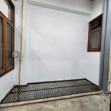 Bedroom in 2 BHK Builder Floor at Khirki Extension – for Rent