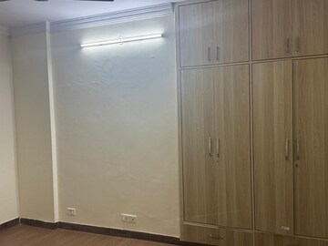 Room in 2 BHK Apartment at Ardee City Palm Grove Heights, Sector 52 – for Rent