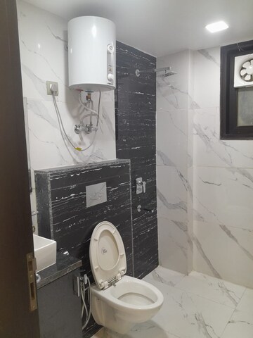 Bathroom in 3 BHK Builder Floor at Kohli One Malibu Town, Sector 47 – for Rent