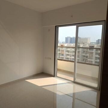 Room in 3 BHK Apartment at Sukhwani Skylines, Wakad – for Rent
