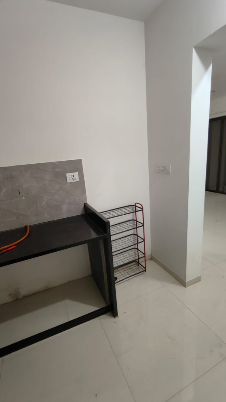 Bathroom, runal-spacio 3 Bedroom 905 Sq.Ft. Apartment In Ravet Pune 8008153