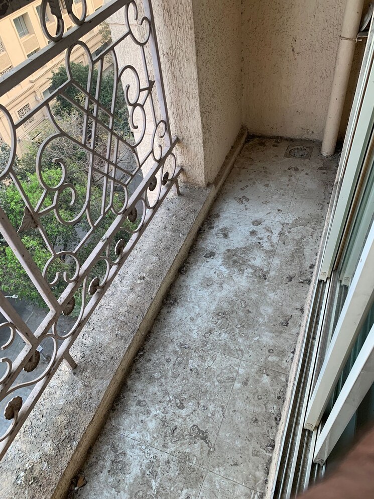 Balcony, rosa-oasis 2 Bedroom 1015 Sq.Ft. Apartment In Ghodbunder Road Thane 8008168