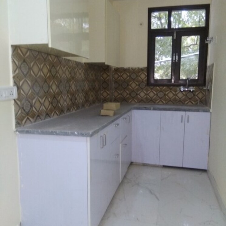 Kitchen, khirki extension 2 Bedroom 65 Sq.Yd. Builder Floor In Khirki Extension Delhi 8008172