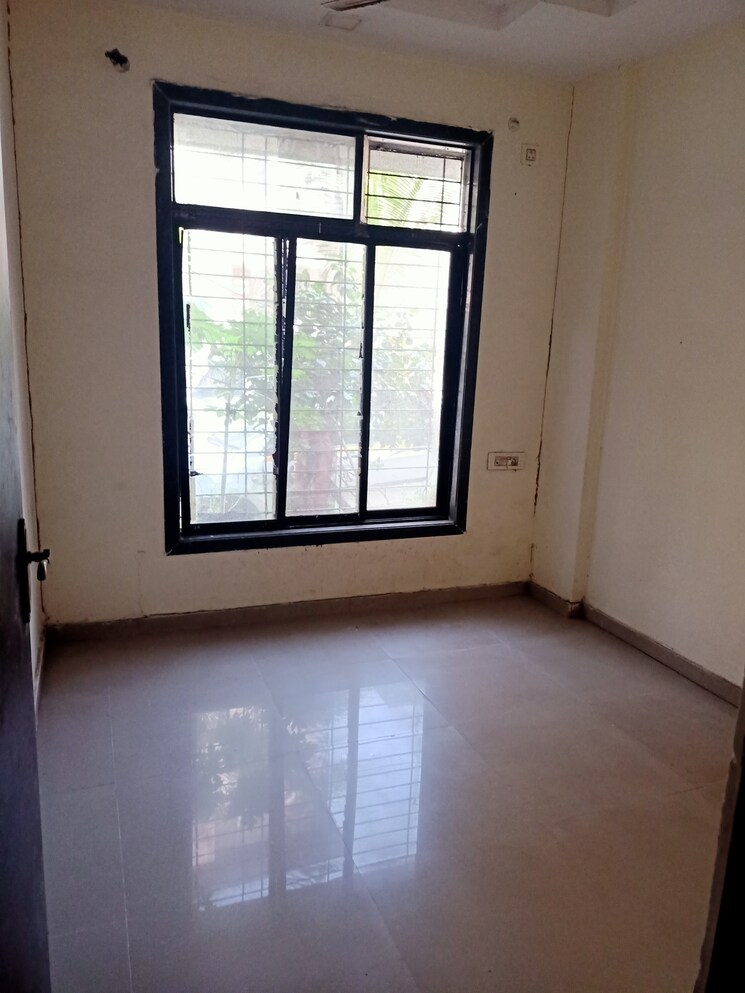 Room, kasheli 1 Bedroom 555 Sq.Ft. Apartment In Kasheli Thane 8008209