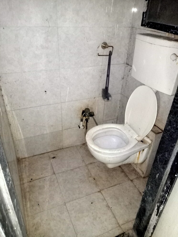 Bathroom, kasheli 1 Bedroom 555 Sq.Ft. Apartment In Kasheli Thane 8008209